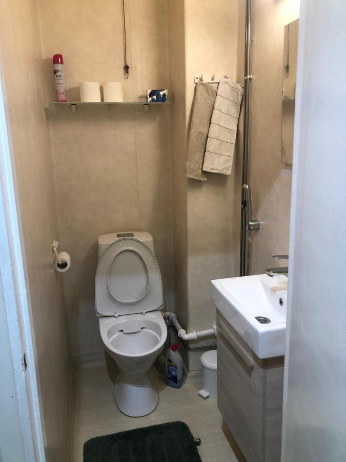 Studio In The City Center Free Private Parking Kemi Luaran gambar